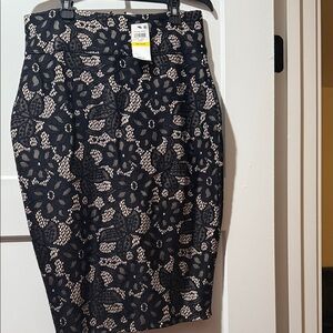 Thalia Sodi Black and Cream Floral Lace Pencil Skirt